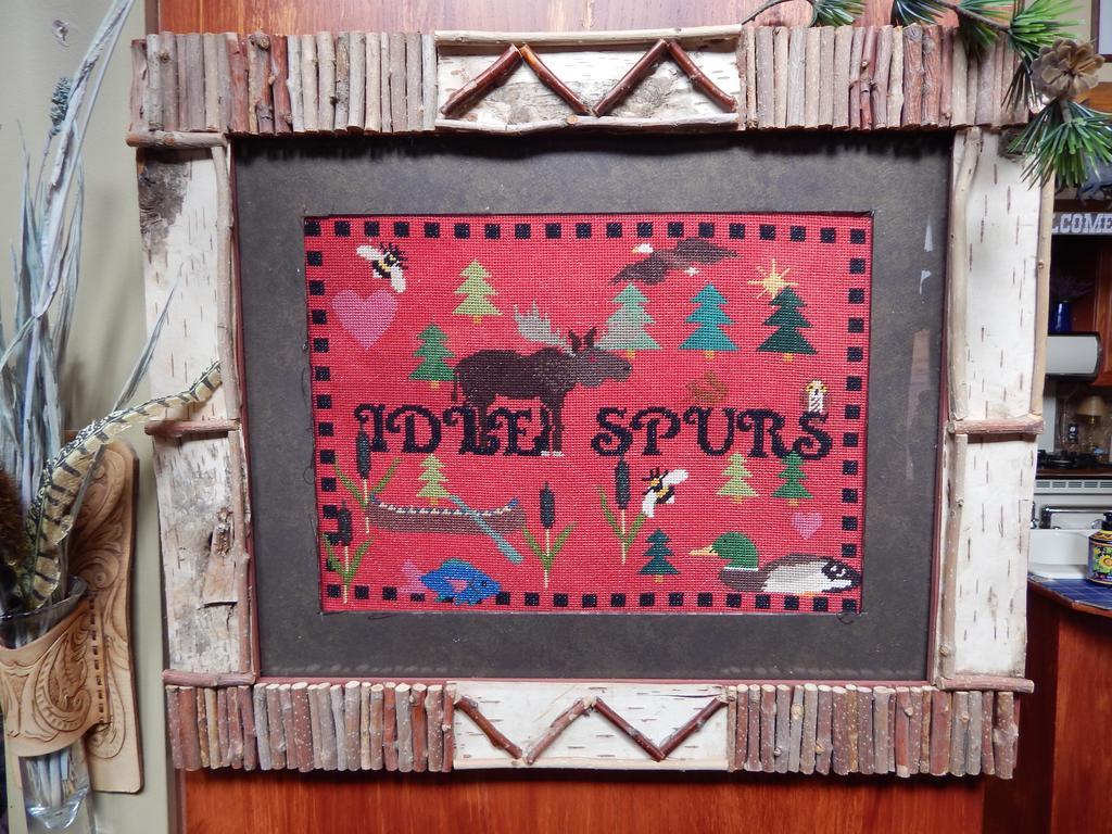 Idle Spurs Log Cabin Bed & Breakfast Black Diamond Esterno foto