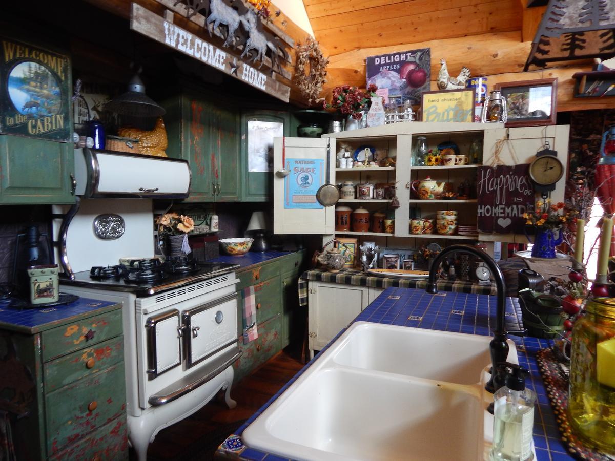Idle Spurs Log Cabin Bed & Breakfast Black Diamond Esterno foto